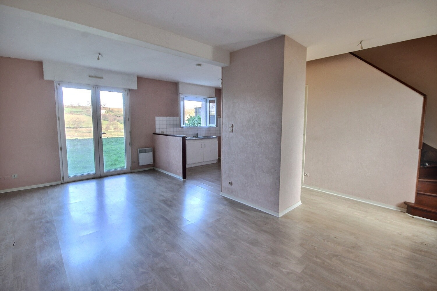 Maison Brie 4 pi\u00e8ce(s) 71 m2